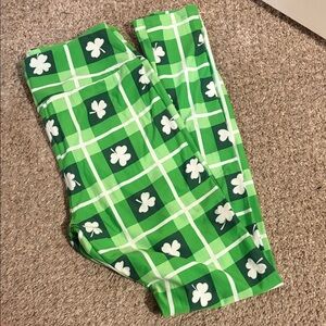 LuLaRoe Green Shamrock Leggings